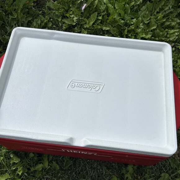 Coleman Party Stacker HEINZ Plastic Cooler Stackable 24-Can Red White 6225 - Picture 4 of 11